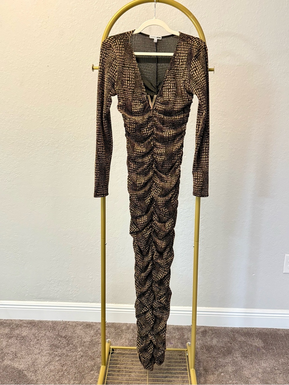 Fashion Nova Micaela Maxi Dress Black Gold Ruched Long Sleeve